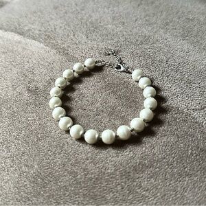 🌿Off White Pearl Bracelet with Stainless Steel Clasp🌿